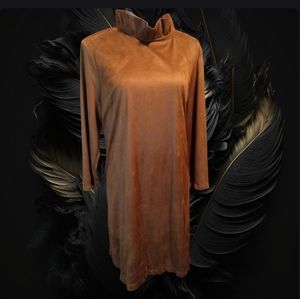 🆕🌻Crown and Ivy Faux Suede Shift Dress in Carmel|Sz L NWT💐